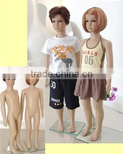 Children mannequins for display window