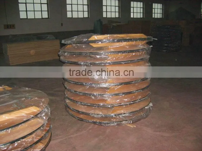 Banquet plywood round folding tables