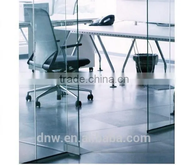 Hydraulic self closing glass door closer