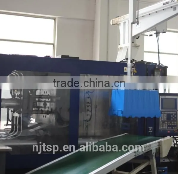 Plastic Tote Container
