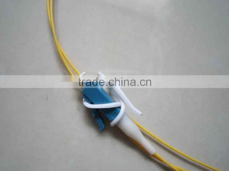 0.9mm Singlemode simplex fiber optic pigtail LC UPC, fiber optic pigtail for wholesale