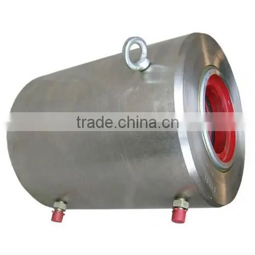 Hollow jack for post-tensioning