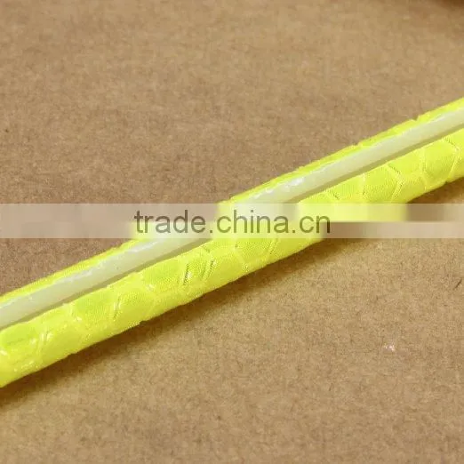 DIY Bike reflector tube on wheel