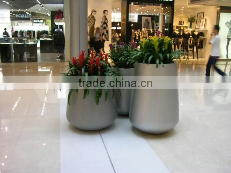 Modern fiberglass flowerpot