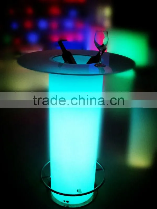 Modern elegant led cocktail table with ice bucket in the middle