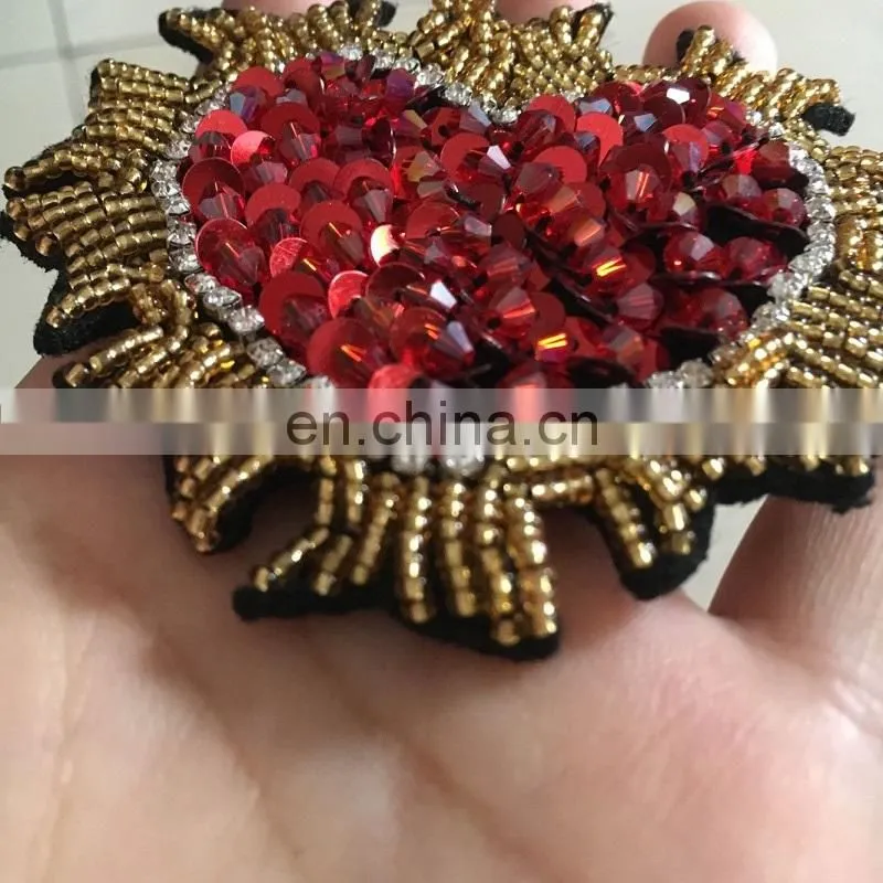 2017 New Handmade Beaded Patch Sew On Fire Heart Rhinestones Patches