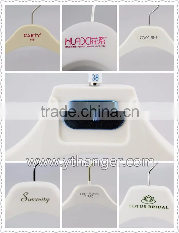 custom logo plastic clothes hanger suit plastic hanger with velvet shoulder