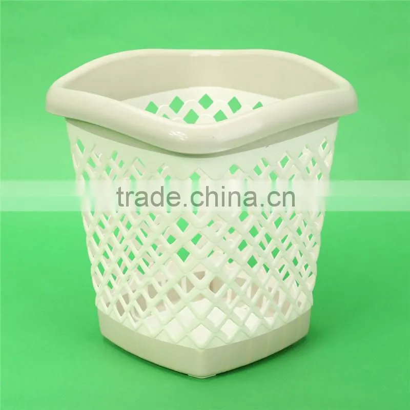 household simple design plastic trash bin with lid