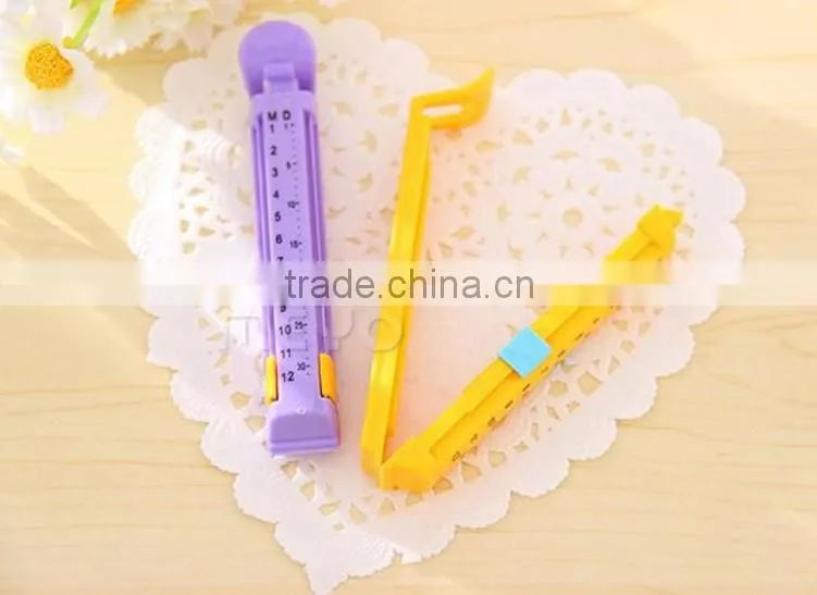 Promotional gift date counter scale sealer clip bag storage clip