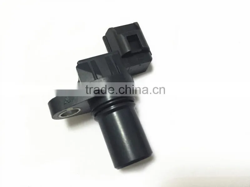 Camshaft Position Sensor CAM Sensor MD327107 J5T23071A