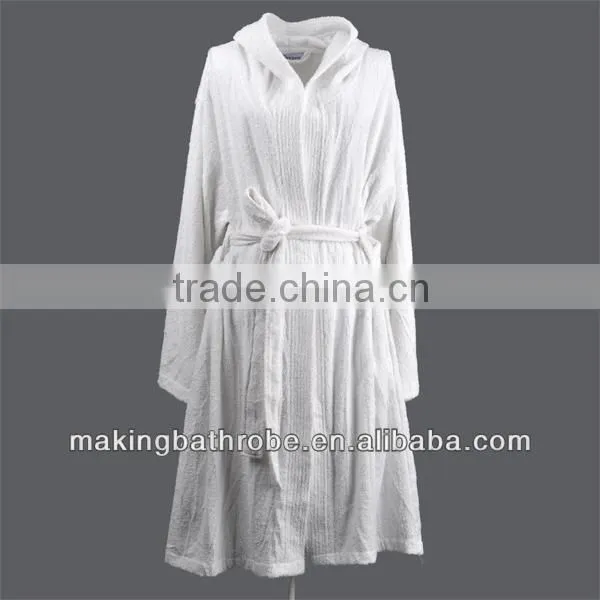 snow white hooded top class cheap wholesale cotton terry unisex designed bathrobe
