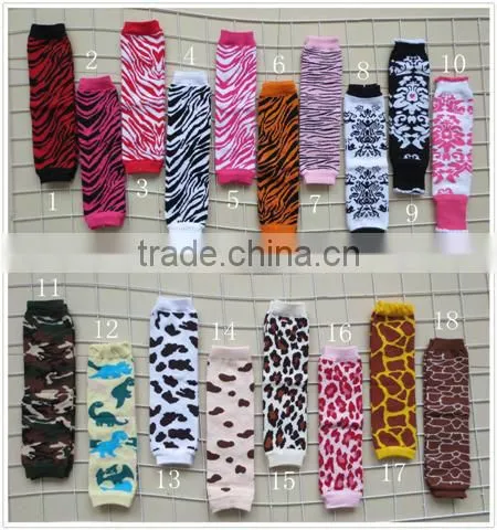 2013 new design Wholesale baby chevron print ruffle leg warmer