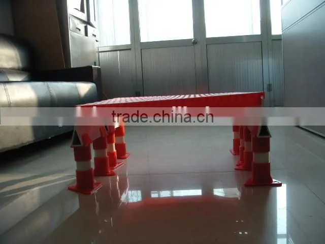 2014 hot selling pg plastic floor