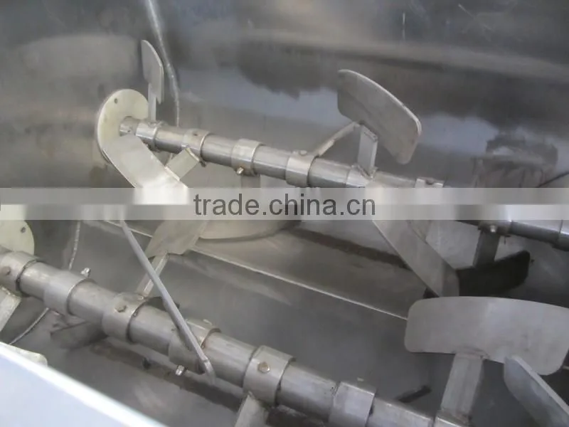 Vacuum Stuffing Mixer