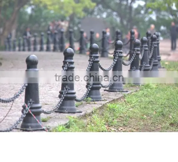 Arlau Cast Iron decorative road block