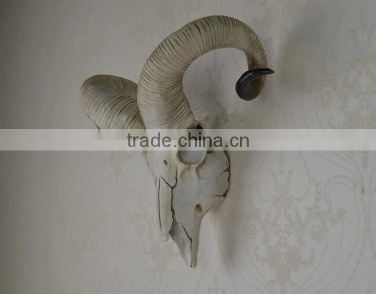 Modern Villa Bar Wall Decoration Resin Sheep head Wall Hanging Home Decor
