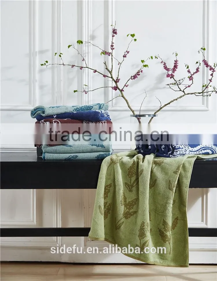 Custom Textured Warm 100 Cotton Noble Yarn Dyed Bath Towel