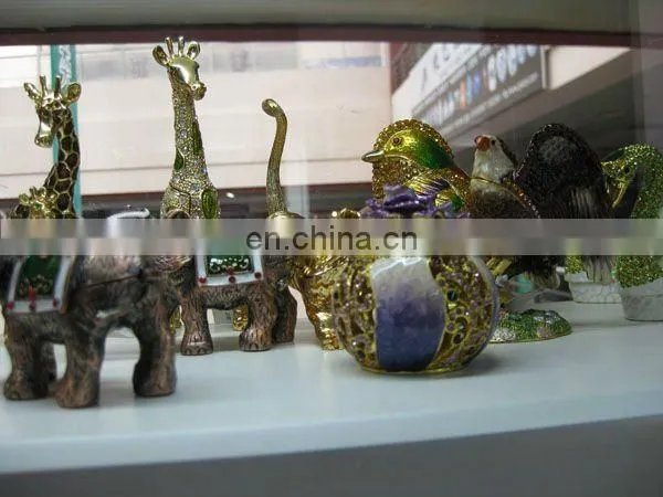 New design Chinese God Figure