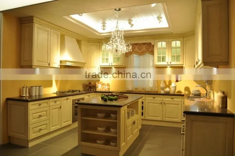 Lacquer finish kitchen cabinet with MDF door