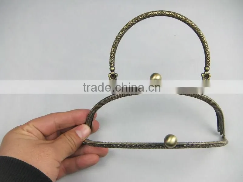 NEW!Antique Brass Fashion DIY Metal Sewing Handbag Frames With Handles DIY Accessories With Love Pattern