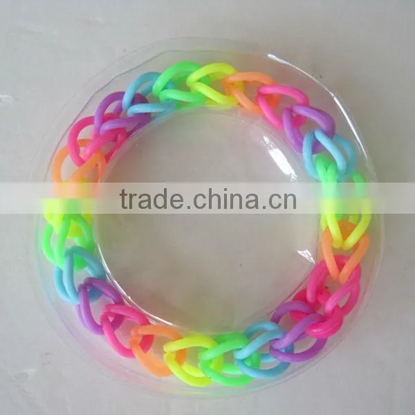 make hand woven bracelets