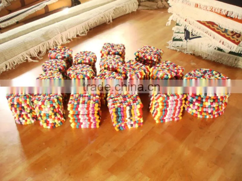 Animal pattern woollen carpet