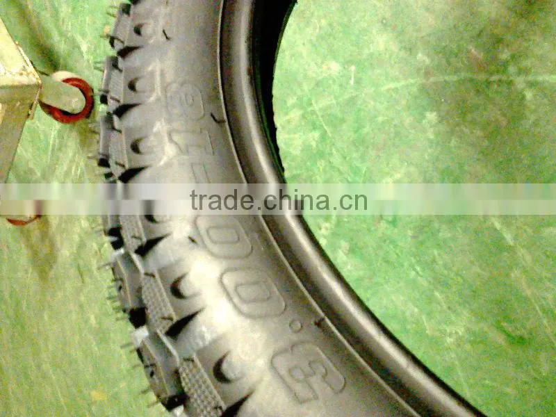 China High Quality Motorcycle Tire 400-8