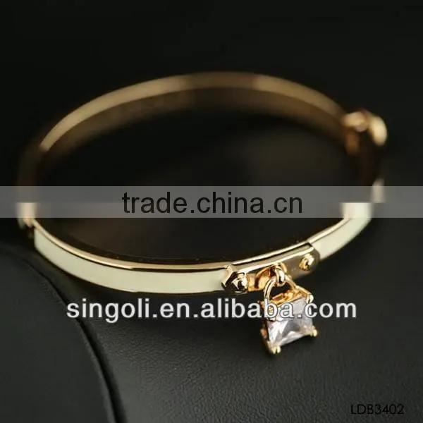 New arrival zircon filled locket pendant gold platted bangle