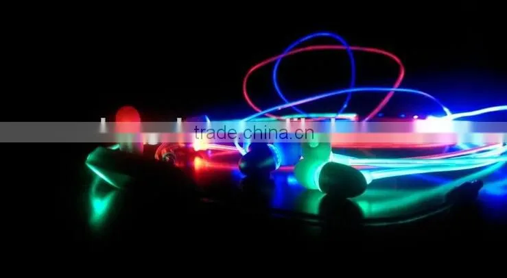 2015 Newest arrival shiny lighting LED earphone with microphone