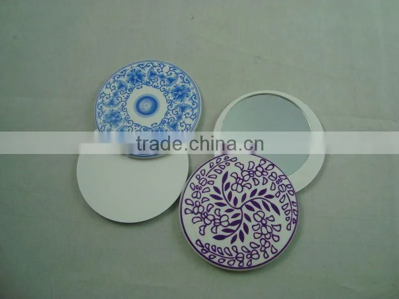 plastic round pocket/ compact mirror with revolving vover