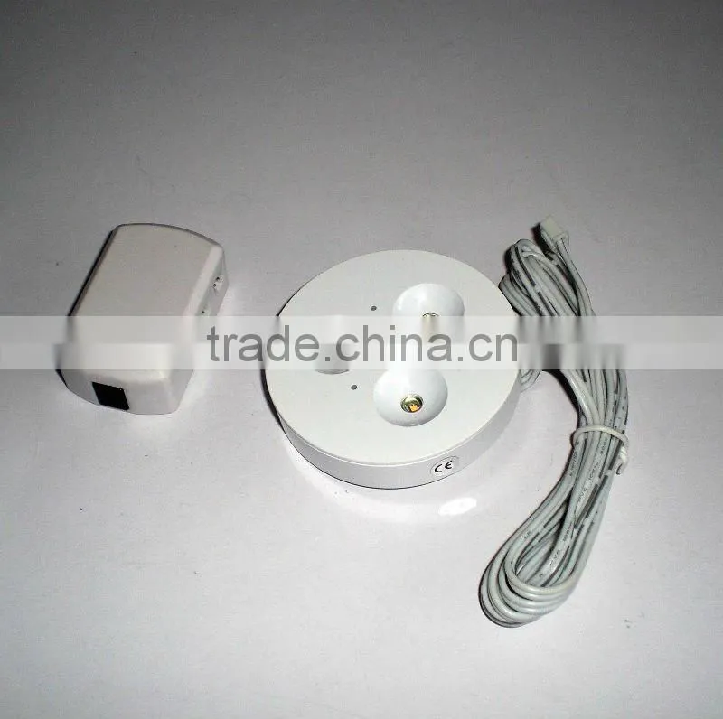 Hot sale 2012 newest 3x1W white LED puck light(SW-PK103-C3X-12V DC)