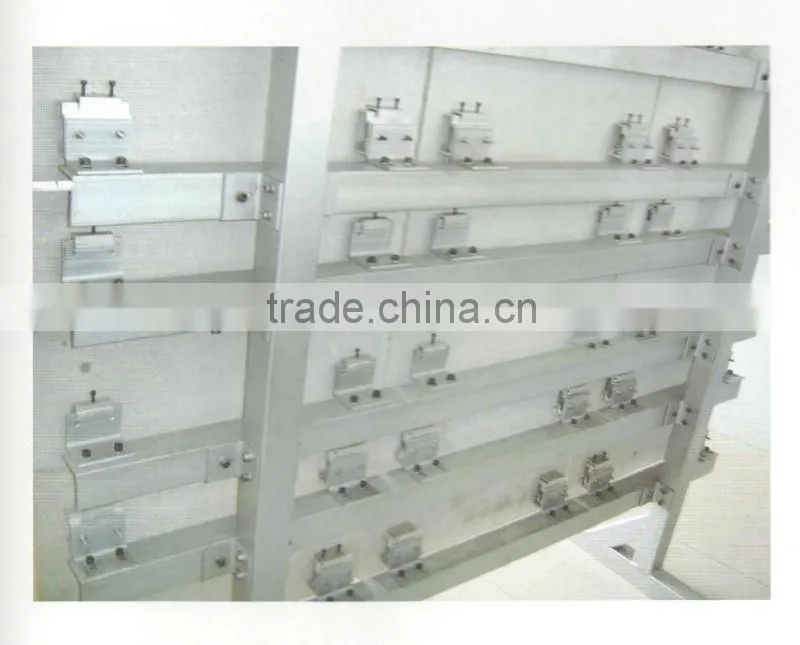 extruded aluminum pendant for curtain wall