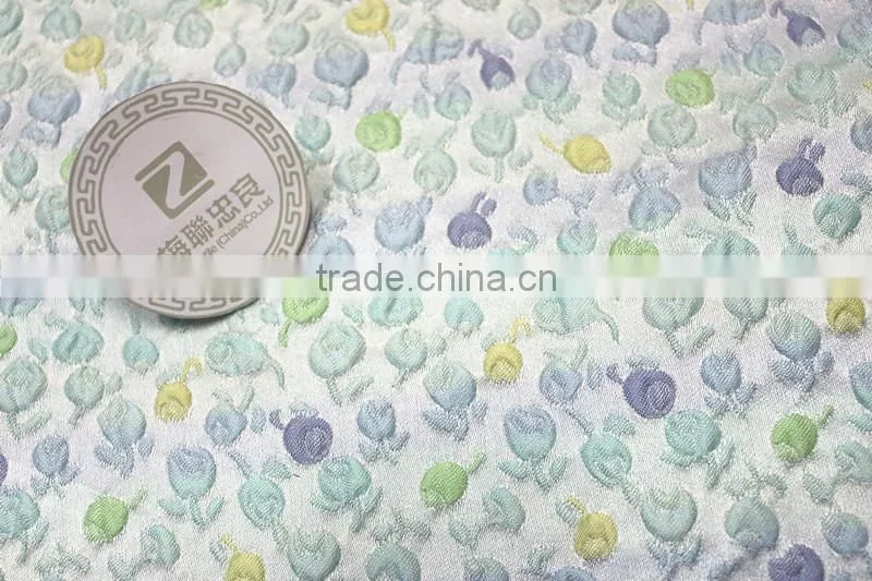 Embossment jacquard fabric in flowers