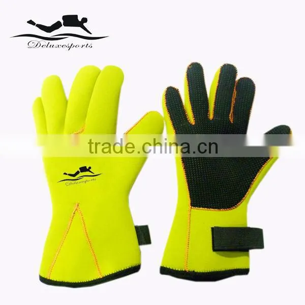 fashionable commercial gloves best quality diving gloves