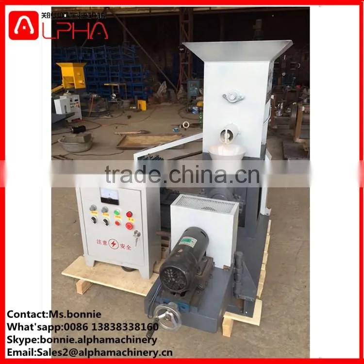 Pellet-fodder expander for fish