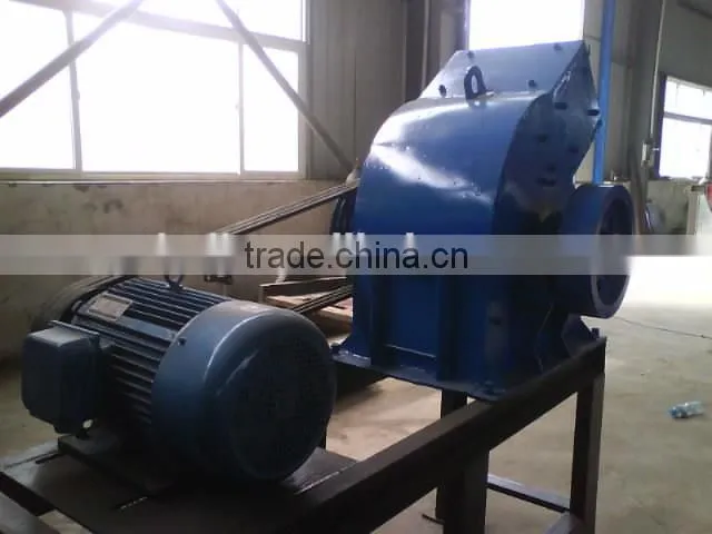 Industrial hammer crusher for construction waste crushing