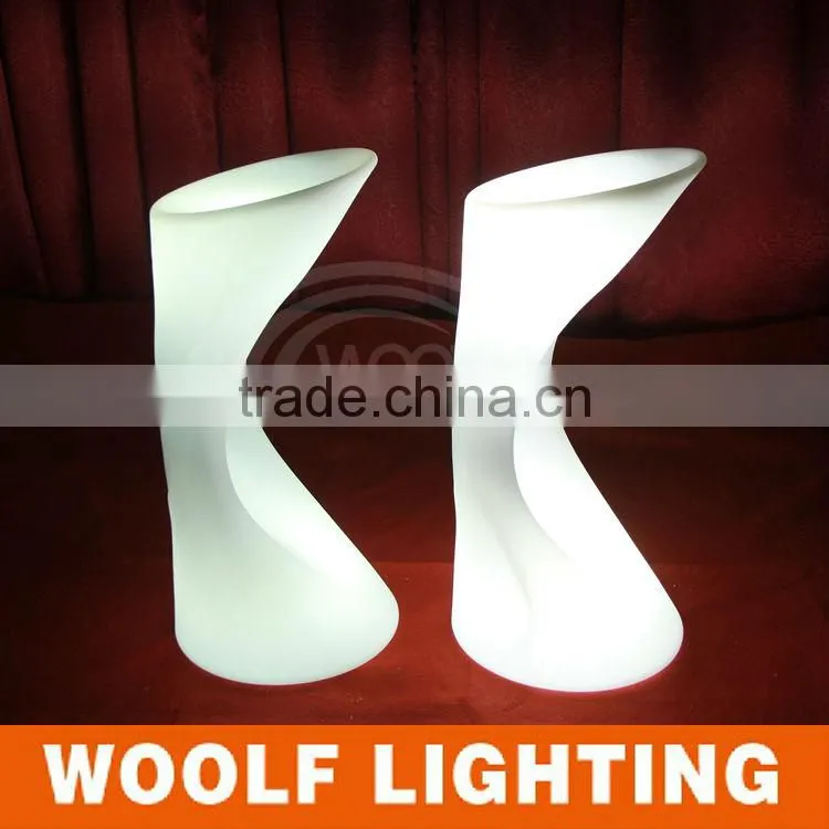 Modern Appearance Decorative Illuminated LED Bar Chair