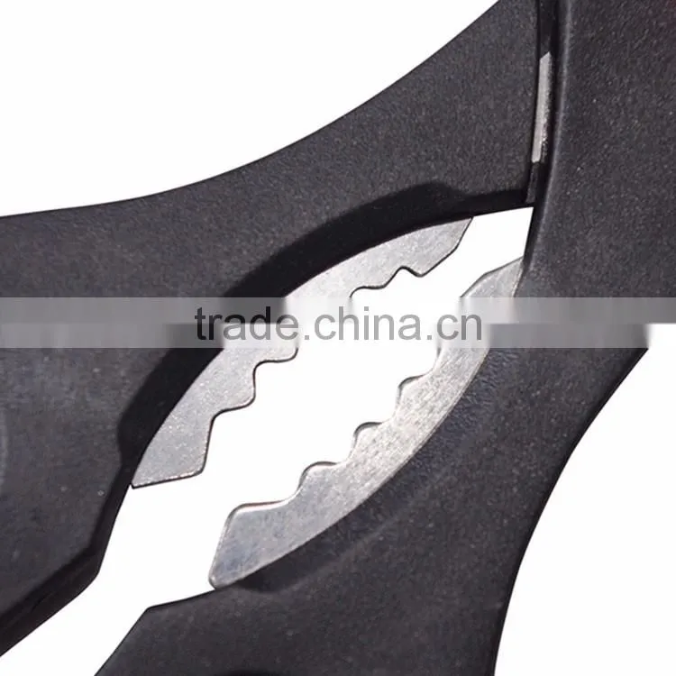 Lastest wholesale steel vegetables cutting scissors with walnut cutter