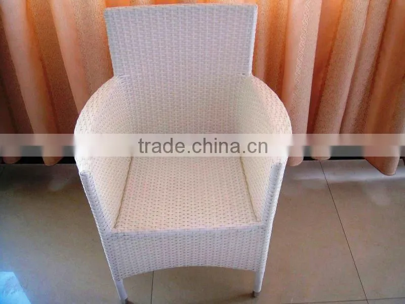 classcal single rattan safa