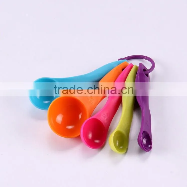 Hot sell cheap 5 plastic spoon Measuring Spoons wholesale
