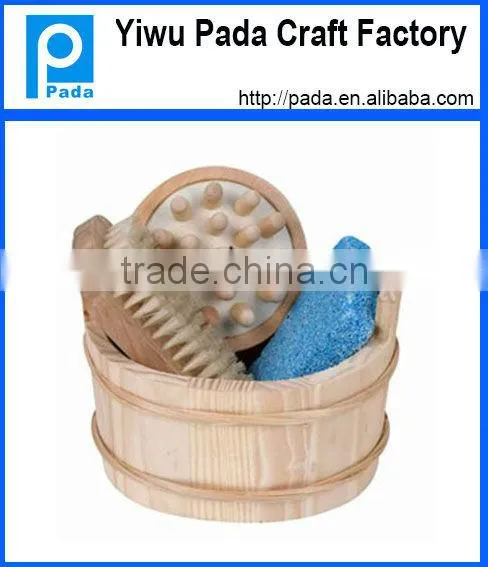 wooden bath set in wood basket