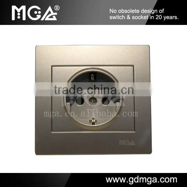 MGA Q7 Series Q-GZ3Y Europe Socket