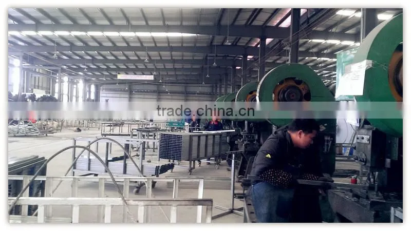 Galvanized steel powder coating artificial fence