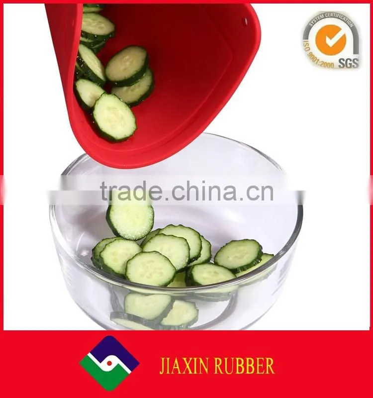 2017 Hot sale food grade silicone chopping board, Flexible cutting mat chopping block