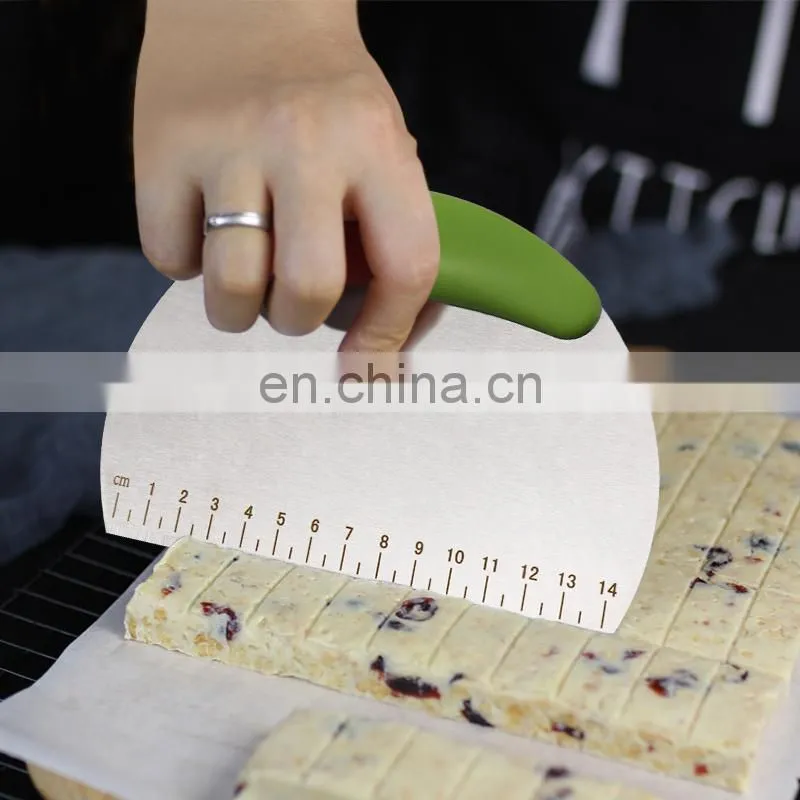 High Quality Stainless Steel Rubber Handle Kitchen Baking Flour Scraper