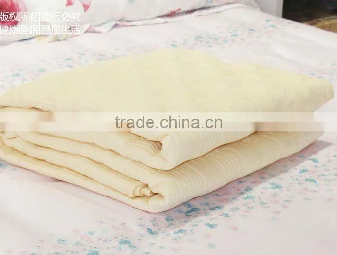 Hotselling microfibre quilt/summer blanket
