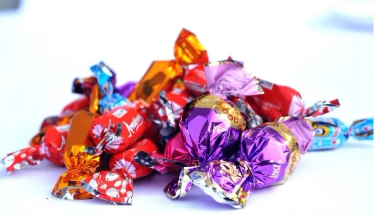 Twist Packing Machine for Candy and Chocolate