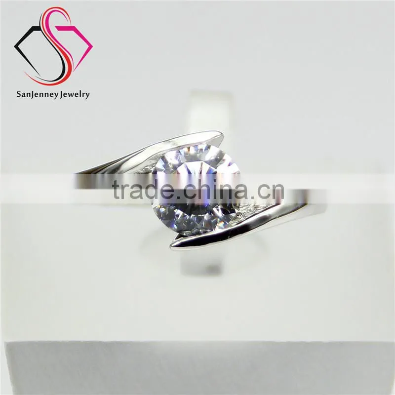 Round Brilliant Cut Moissanite 1CT 6.5mm Center Whirl Band 14k 18k White Yellow Gold Diamond Engagement Ring