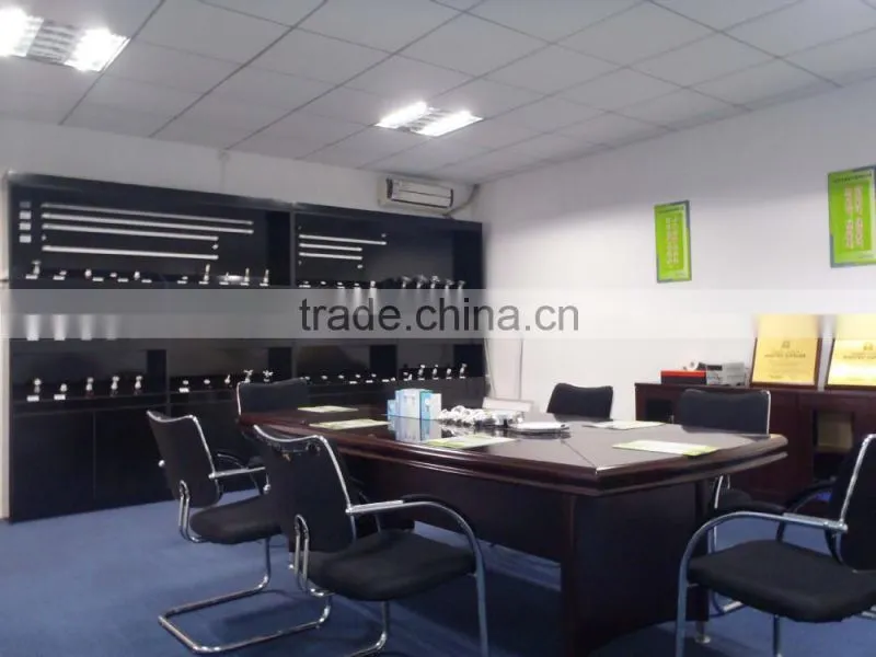 Super High Efficiency 130LM/W CE Replace 9W+SMD 2835 6w Led Tube T8