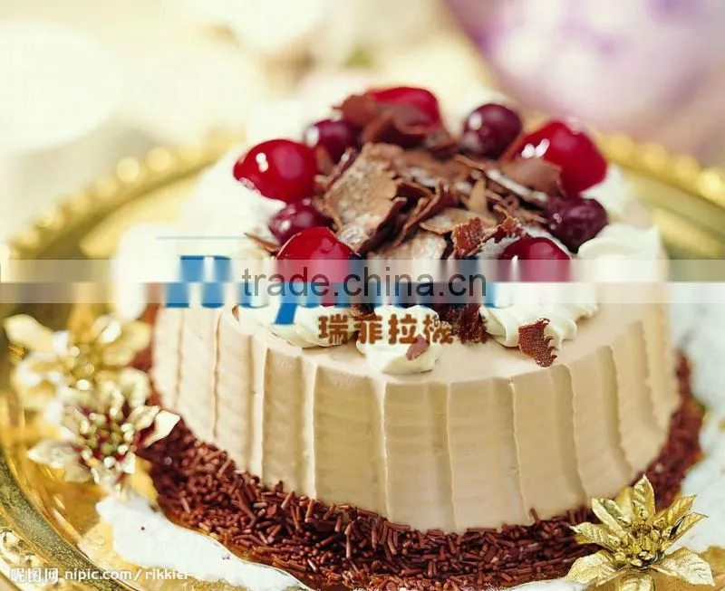 Automatic cake forming machine